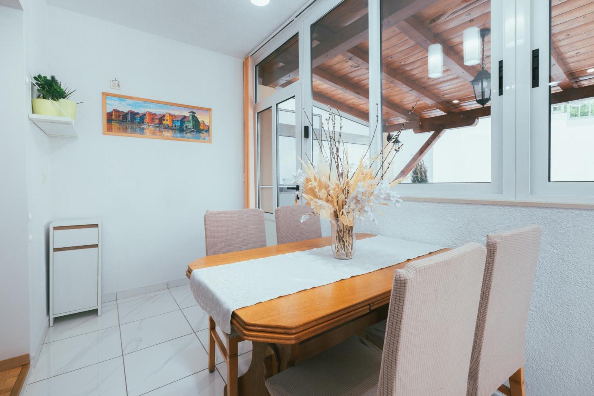 Apartman Kristina Makarska Zewnętrze zdjęcie